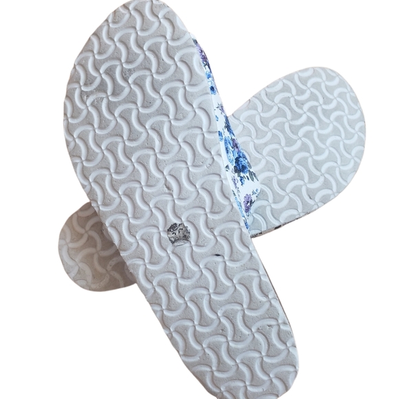 Flower sandals - Picture 4 of 7